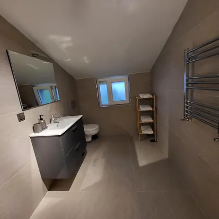 Apartment Breathtaking Bosphorus View Amidst Hills